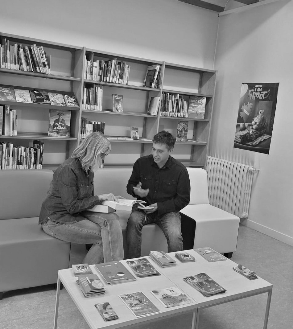 entrevista dia del Libro Entrevista día del libro 23 da abril cuentacuentos